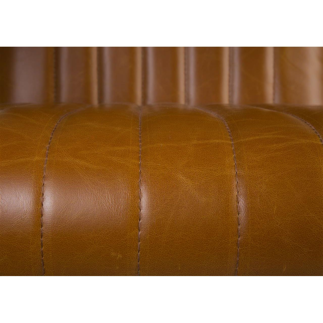 Armchair stitched cognac