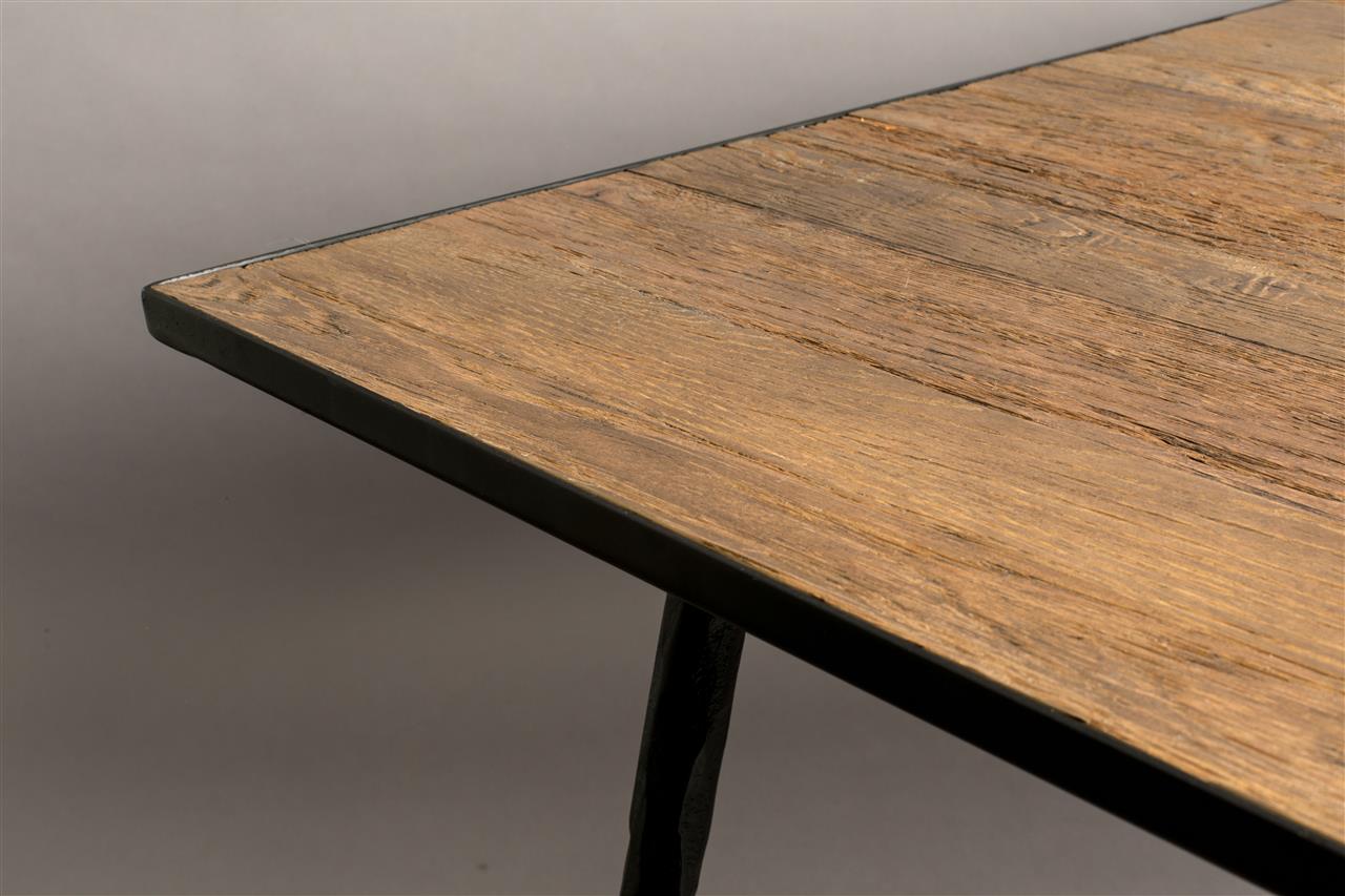Table pepper brown