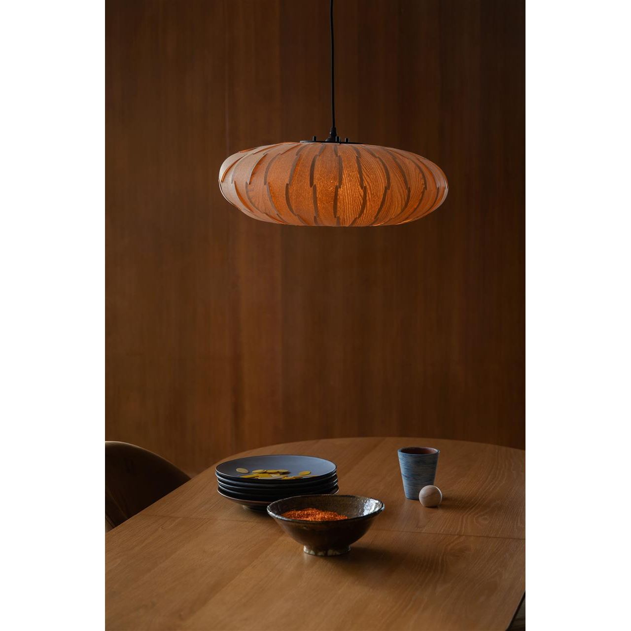 Pendant lamp bond round