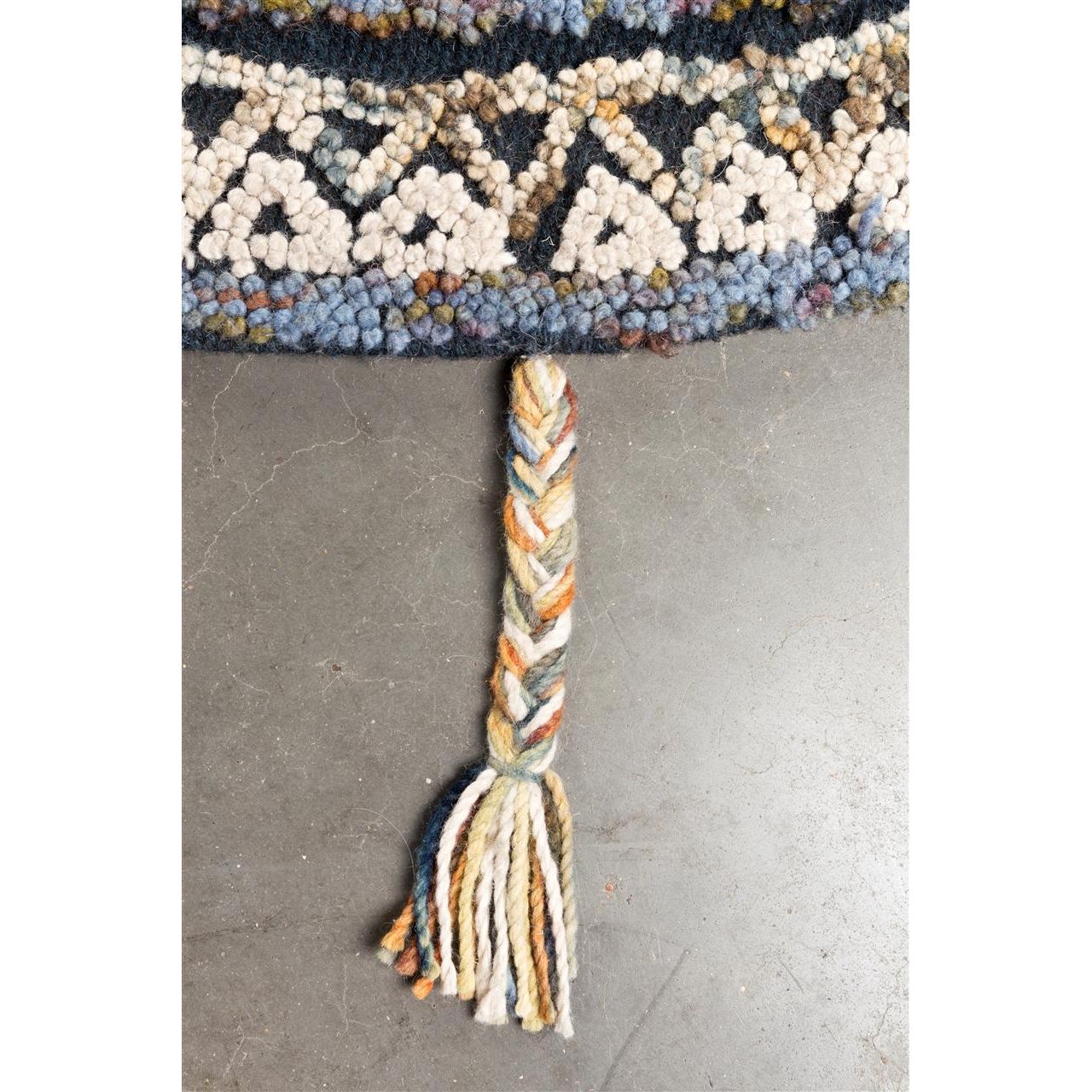 Carpet pix round 170'