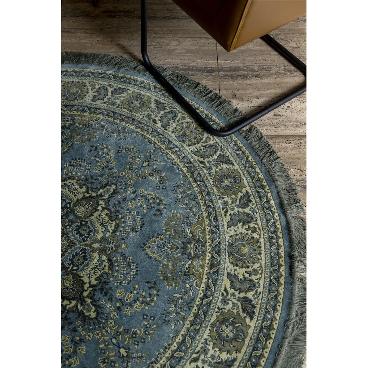 Carpet bodega 175' green