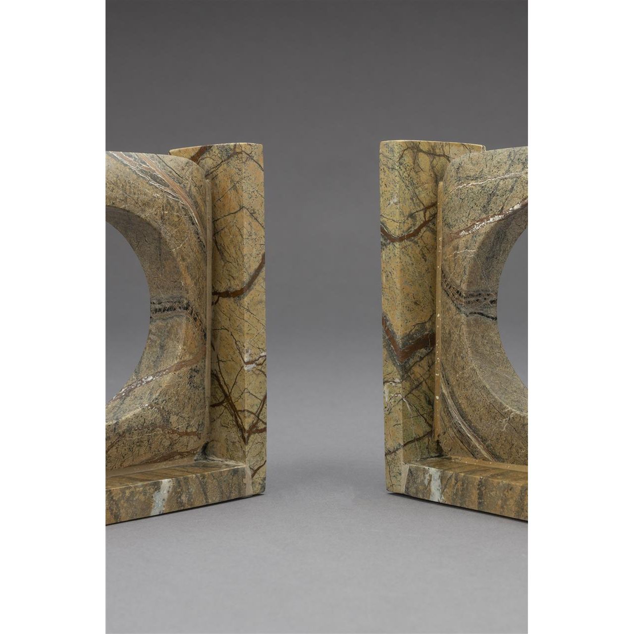 Book end satpura brown marble (set of 2)