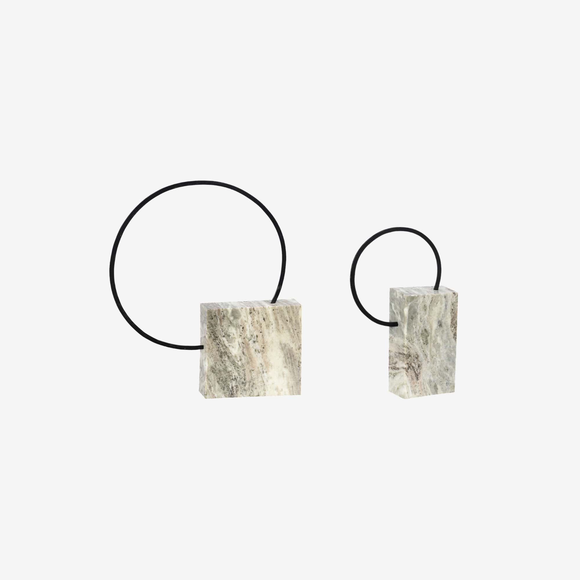 Circle object black – large