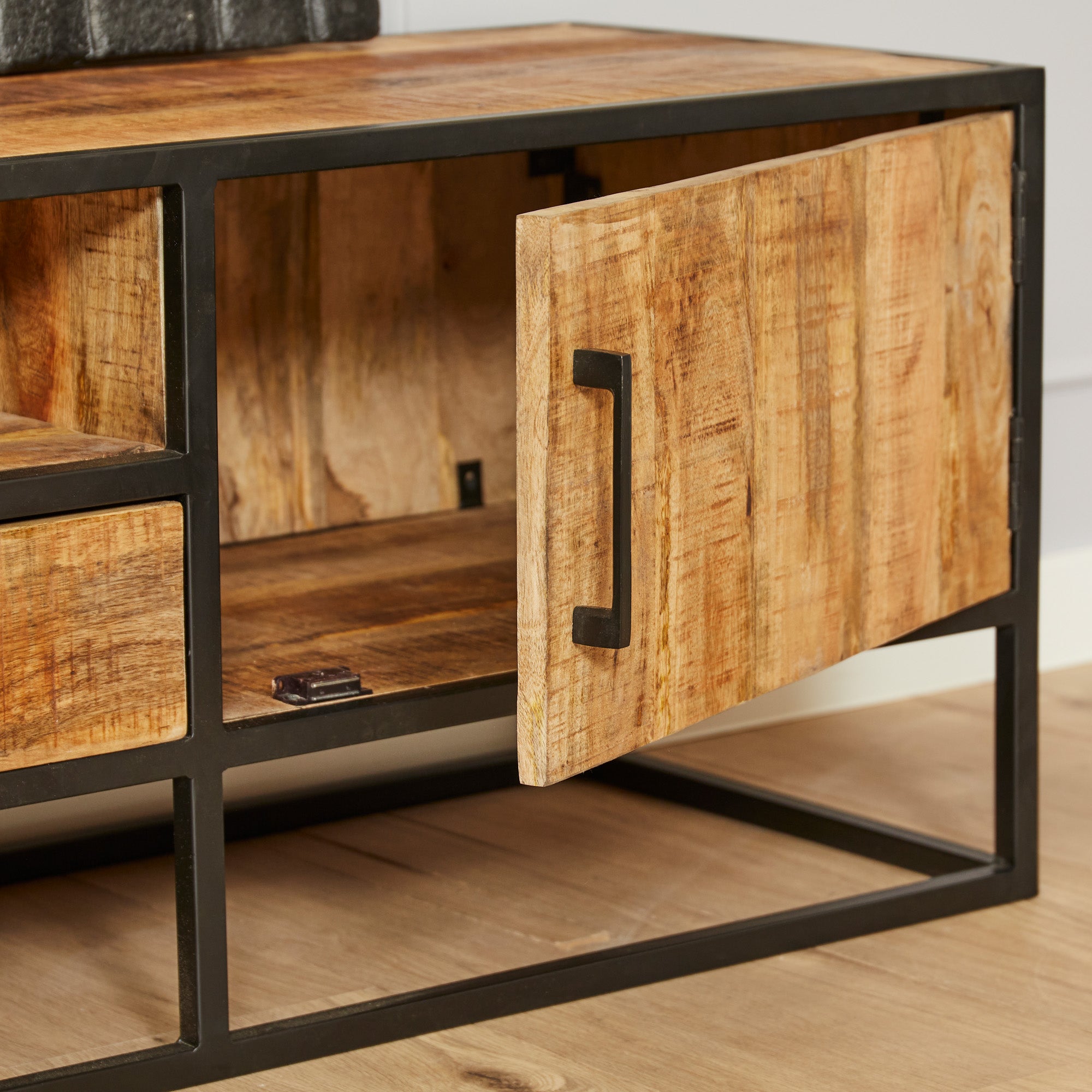 TV unit Natural | Denver | Mango wood | 180 x 180 x 50(h) cm