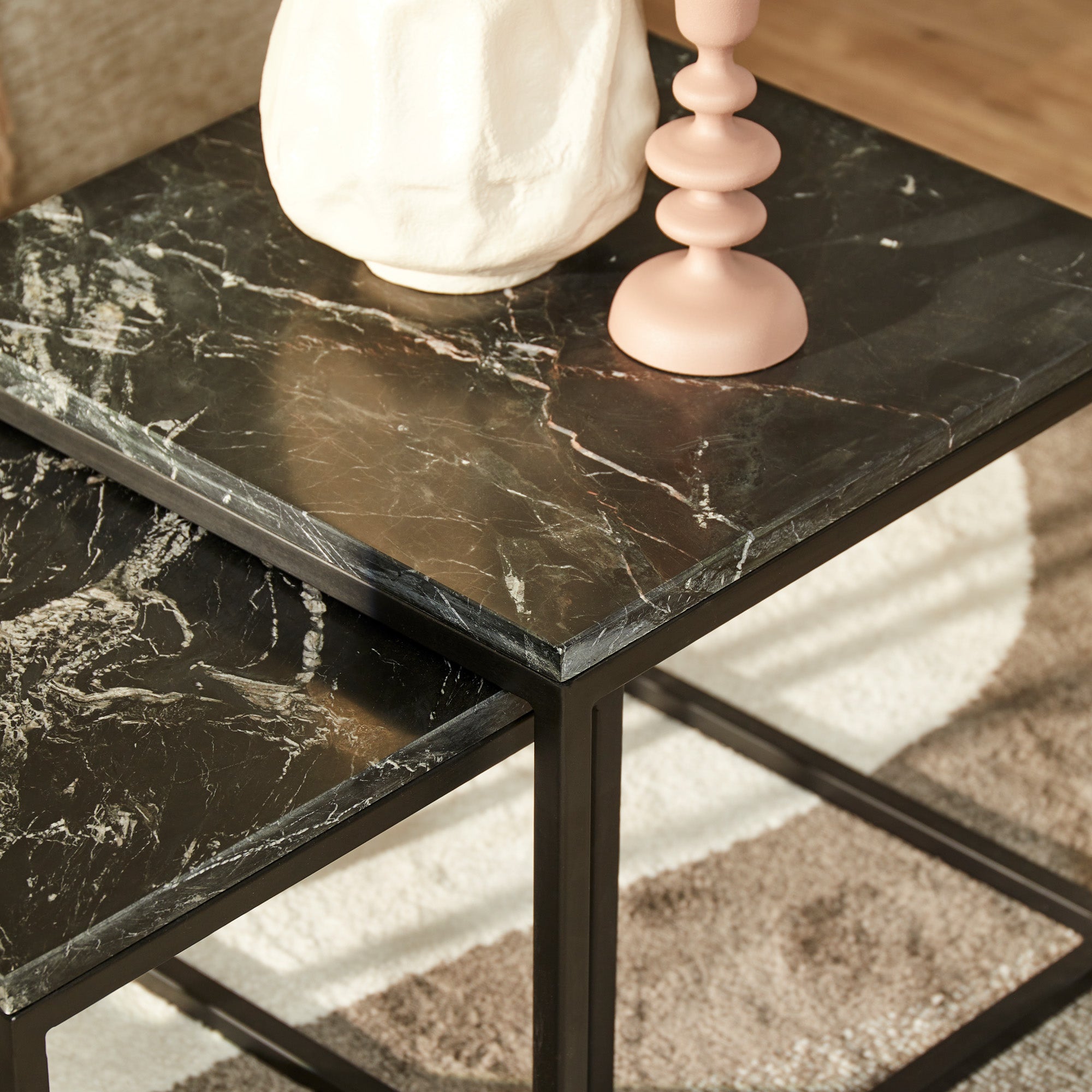 Coffee table black | square | Marble | 5040 x : 5 x 454(h)