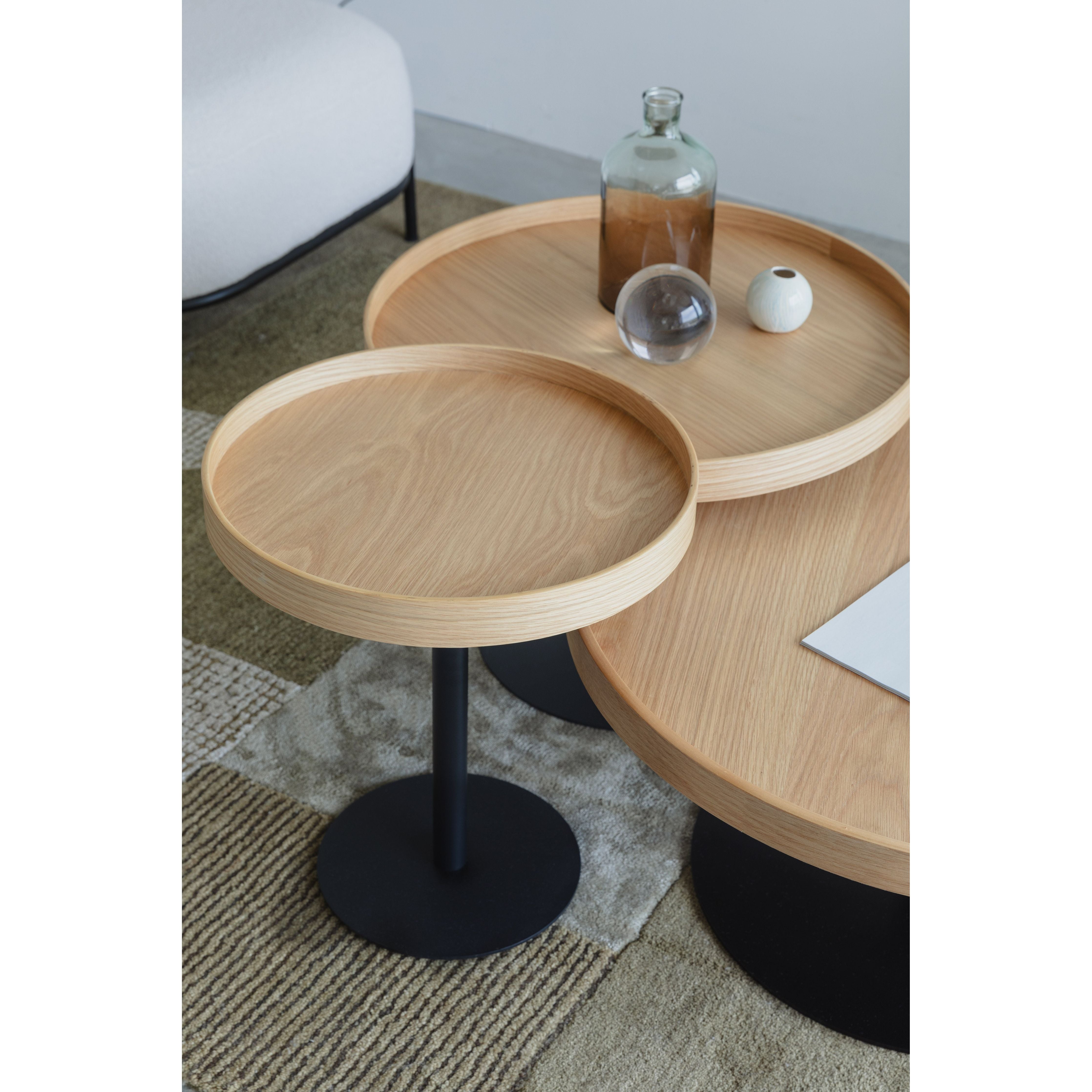 Side table yuri oak s