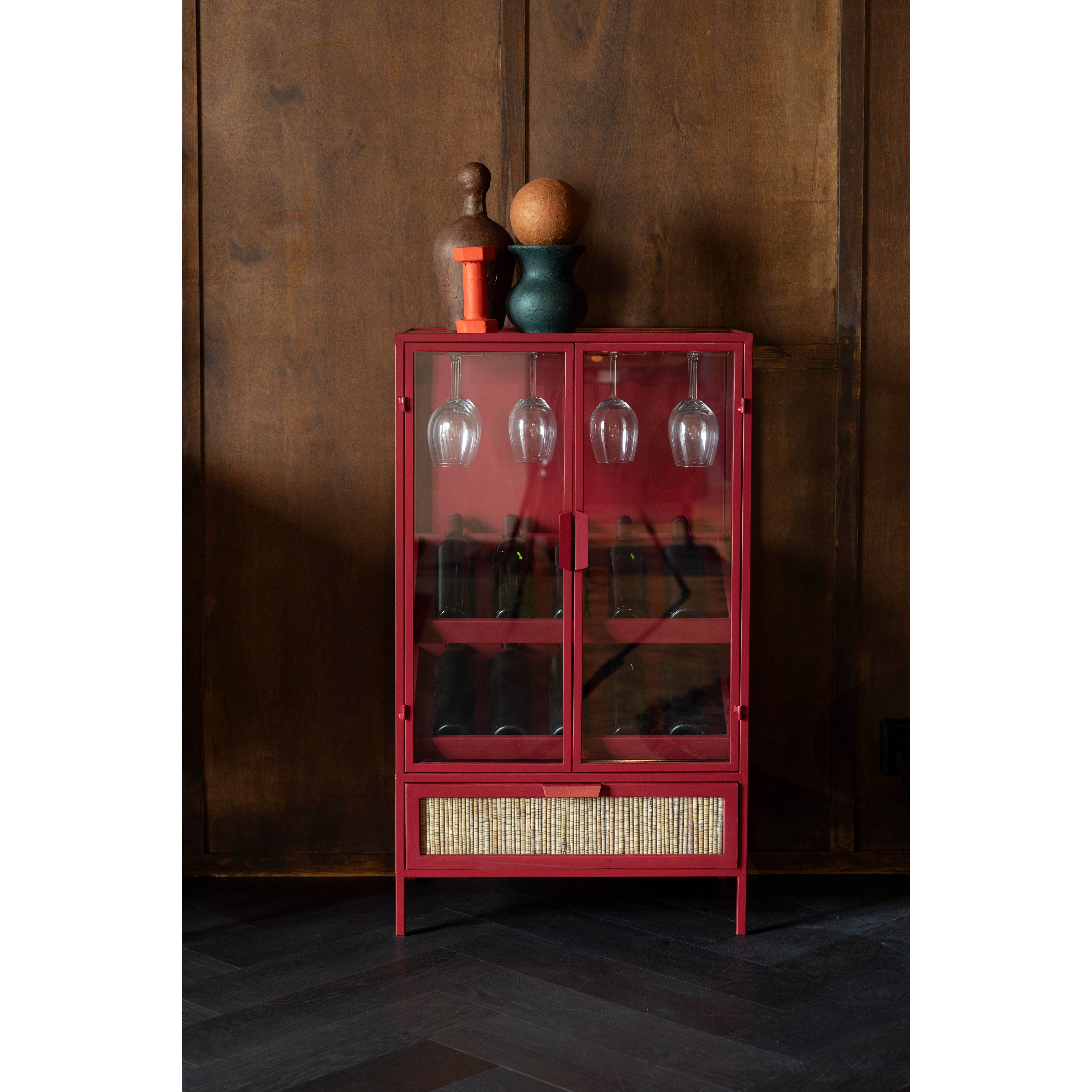 Wine cabinet mori