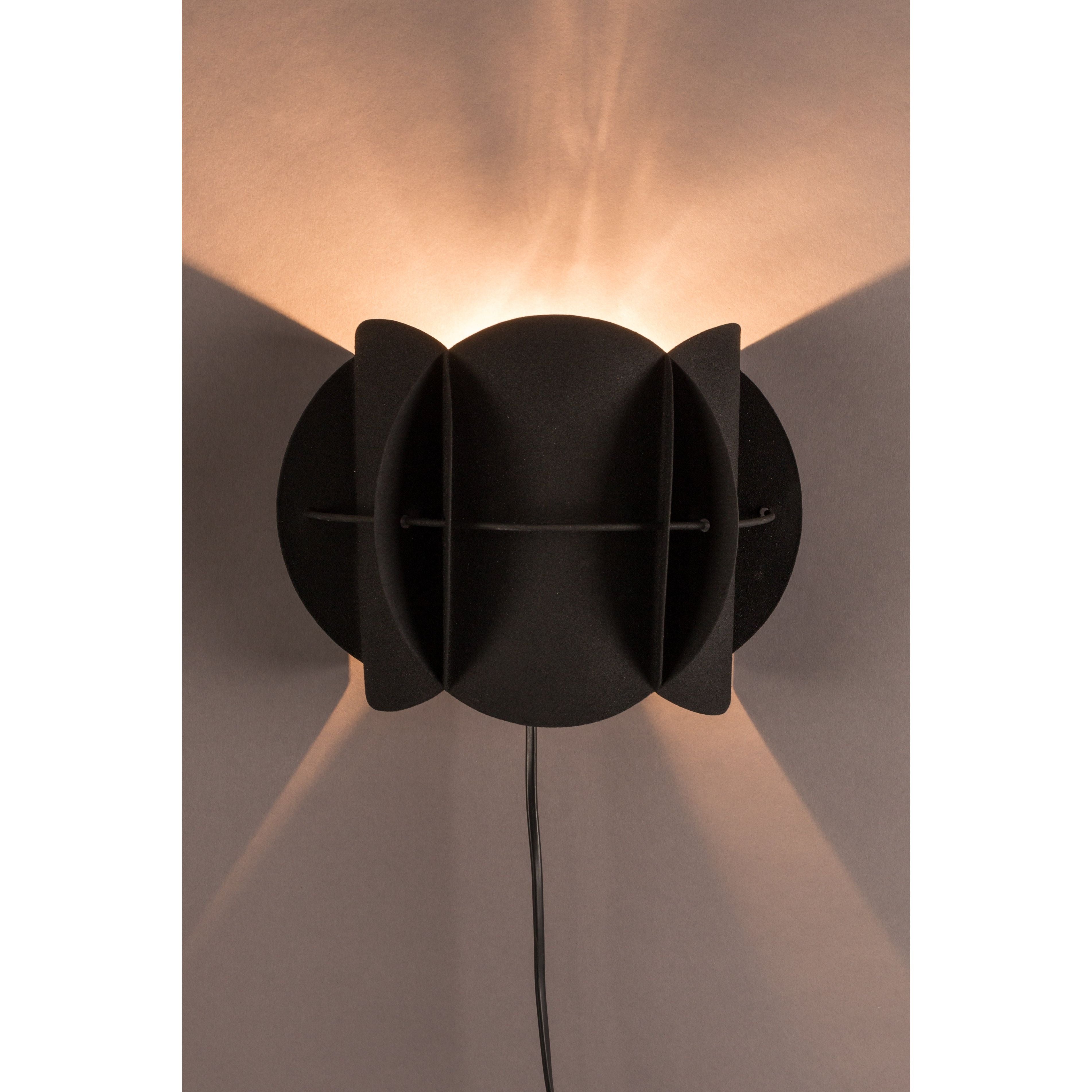 Wall lamp corridor black