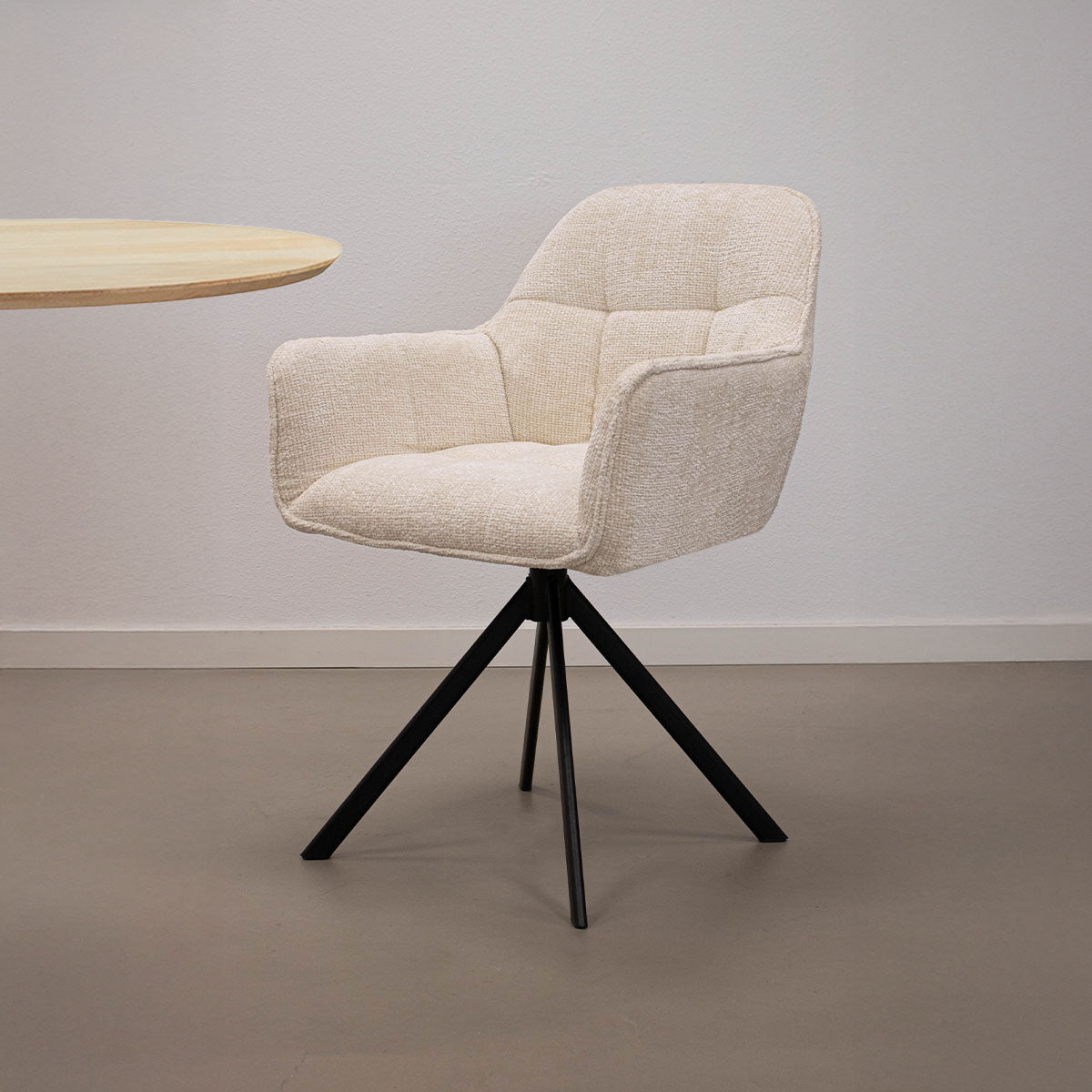 Kick dining room chair Luc