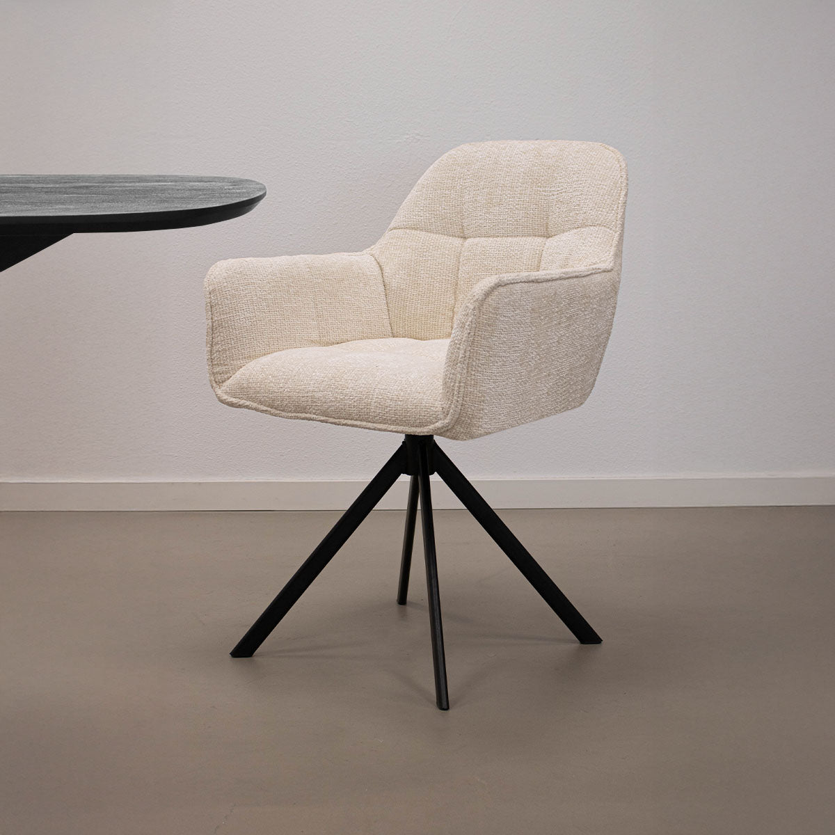 Kick dining room chair Luc