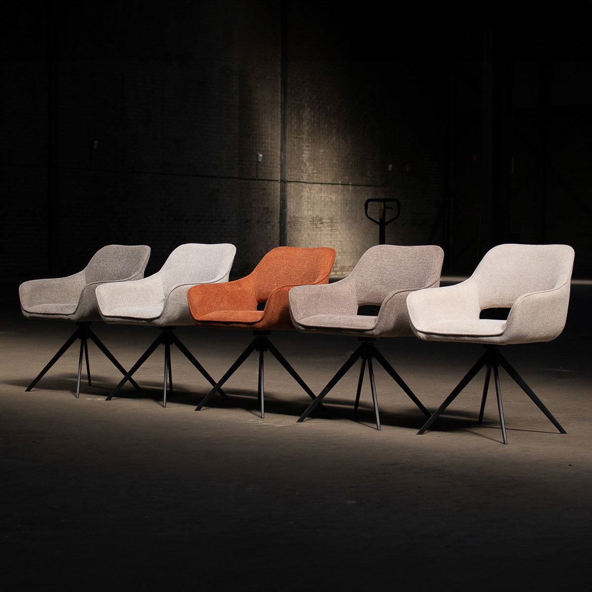 Kick dining room chair Miyo