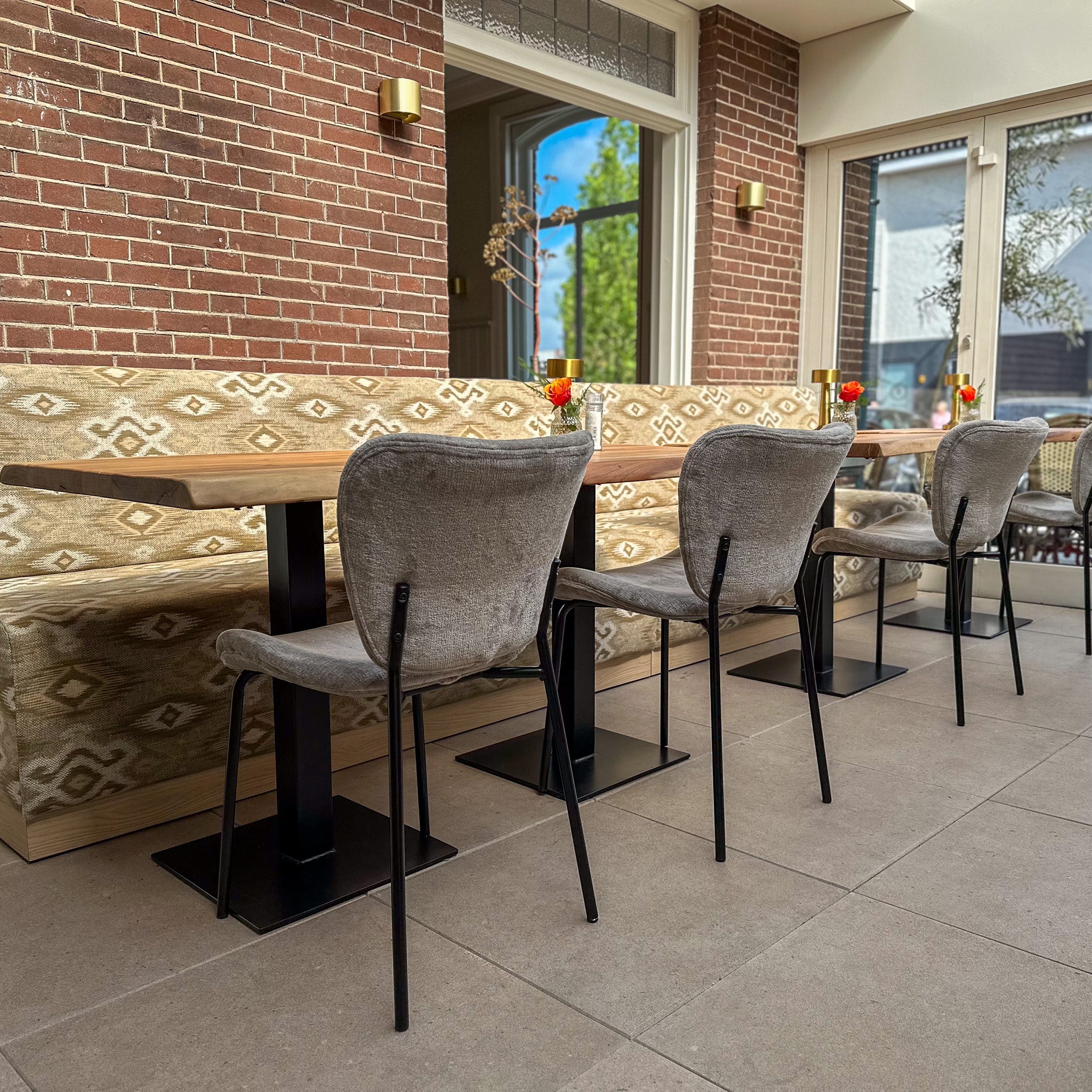 Kick dining room chair Ize