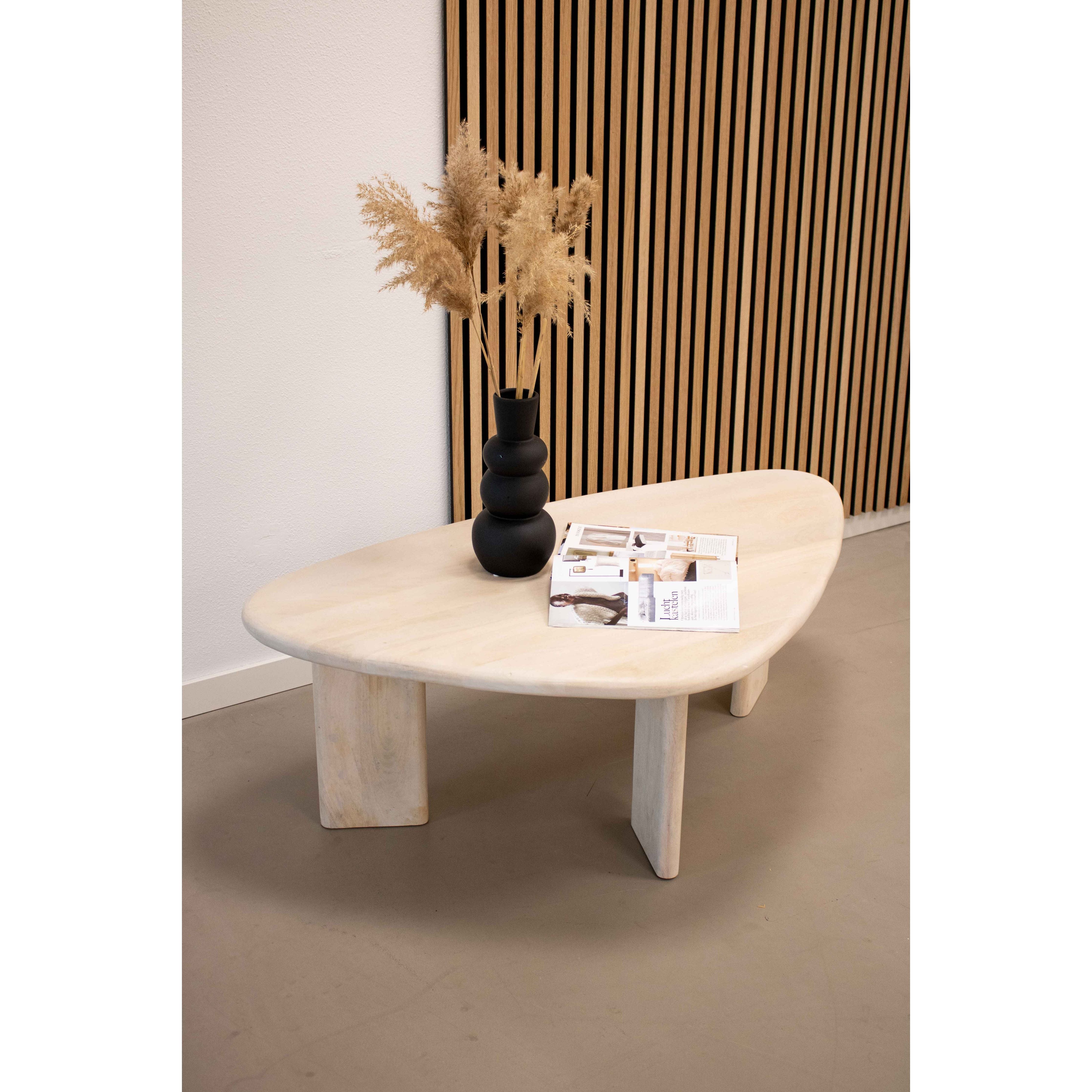 Kick coffee table Nola