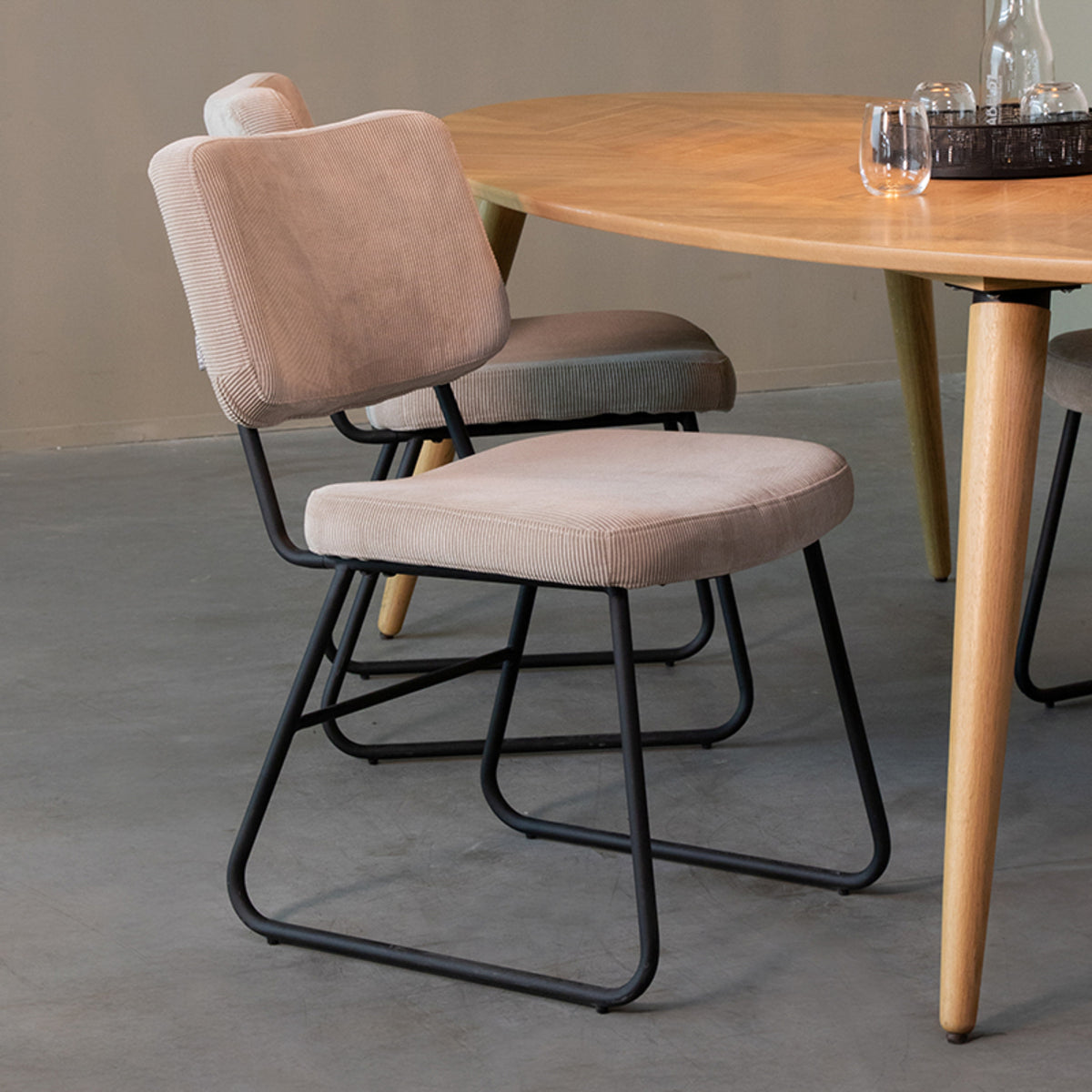 LABEL51 Eetkamerstoel Noah - Naturel - Ribcord - Zwart