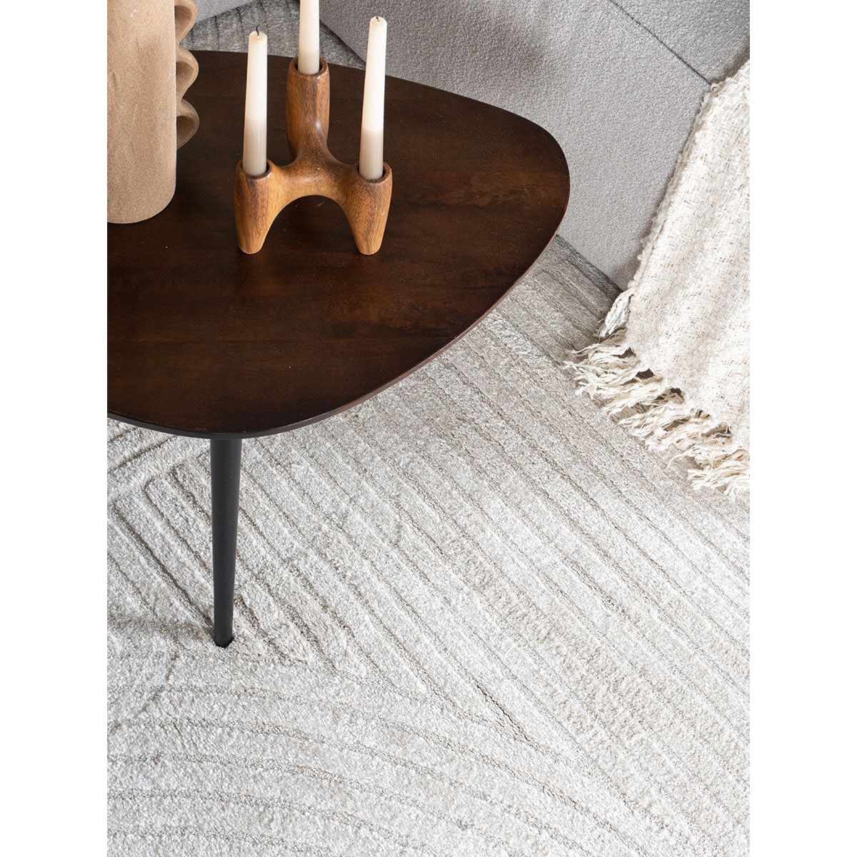 Vloerkleed Ella Beige 240 x 340 cm