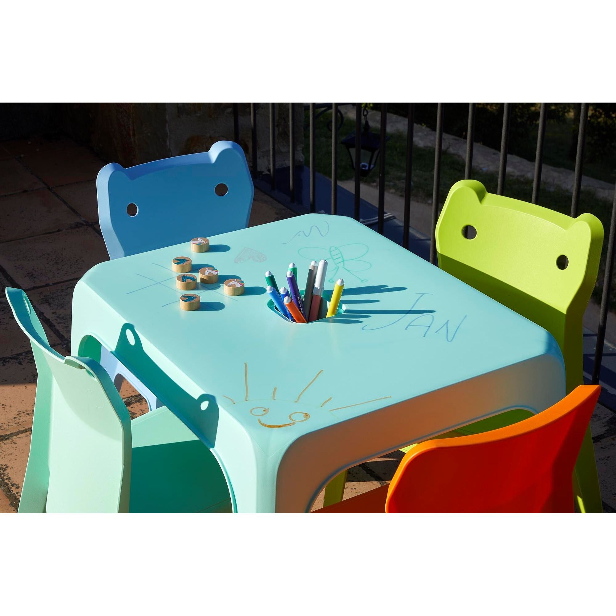 Garbar kinderstoel en tafel set 2+1 hemelsblauw