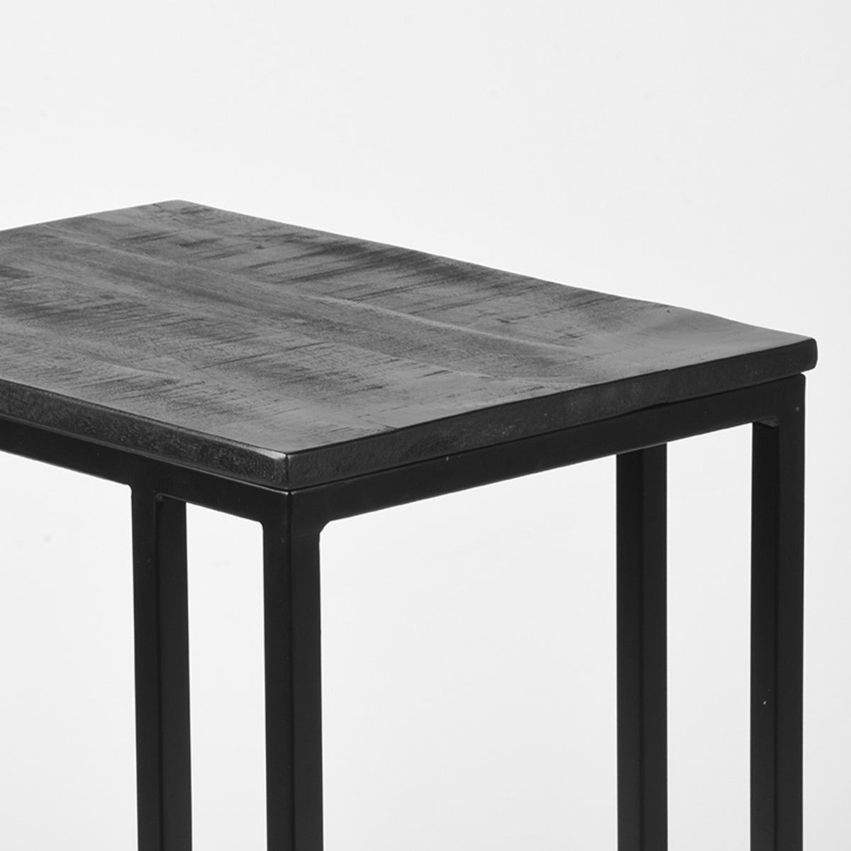 LABEL51 Move side table - Black - Mango wood