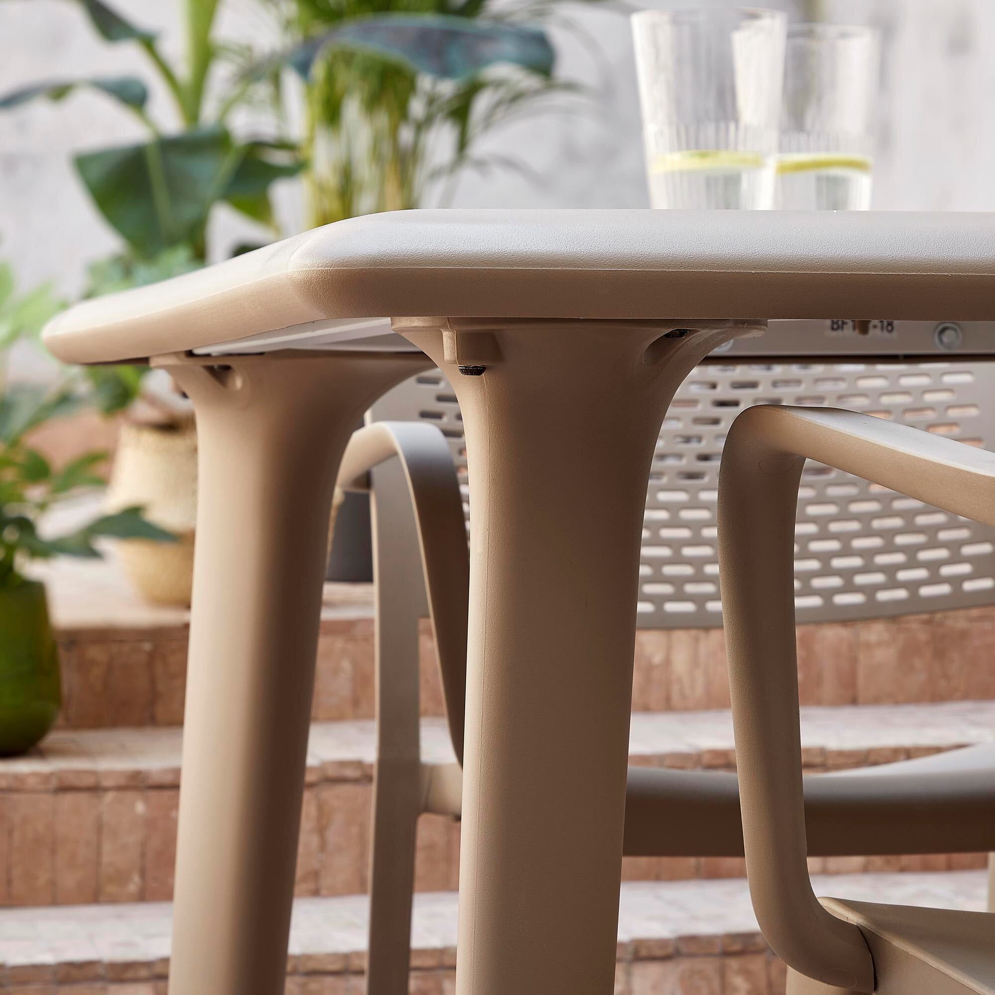 Resol new dessa square table indoors, outdoor 90x90 sand