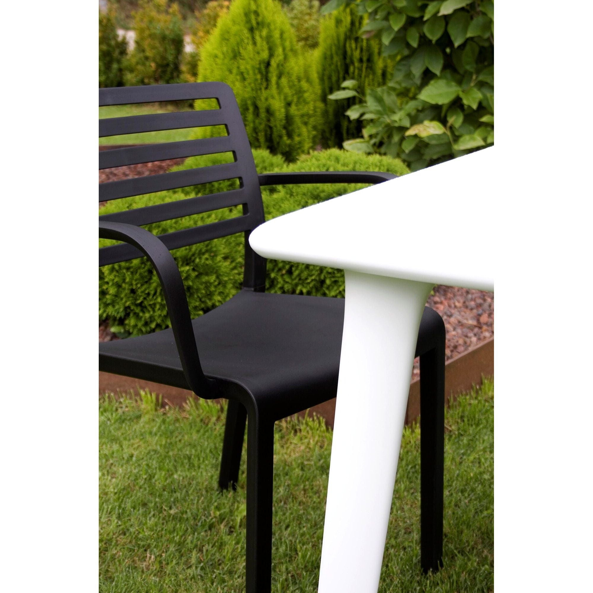 Resol new dessa square table indoors, outdoor 90x90 white