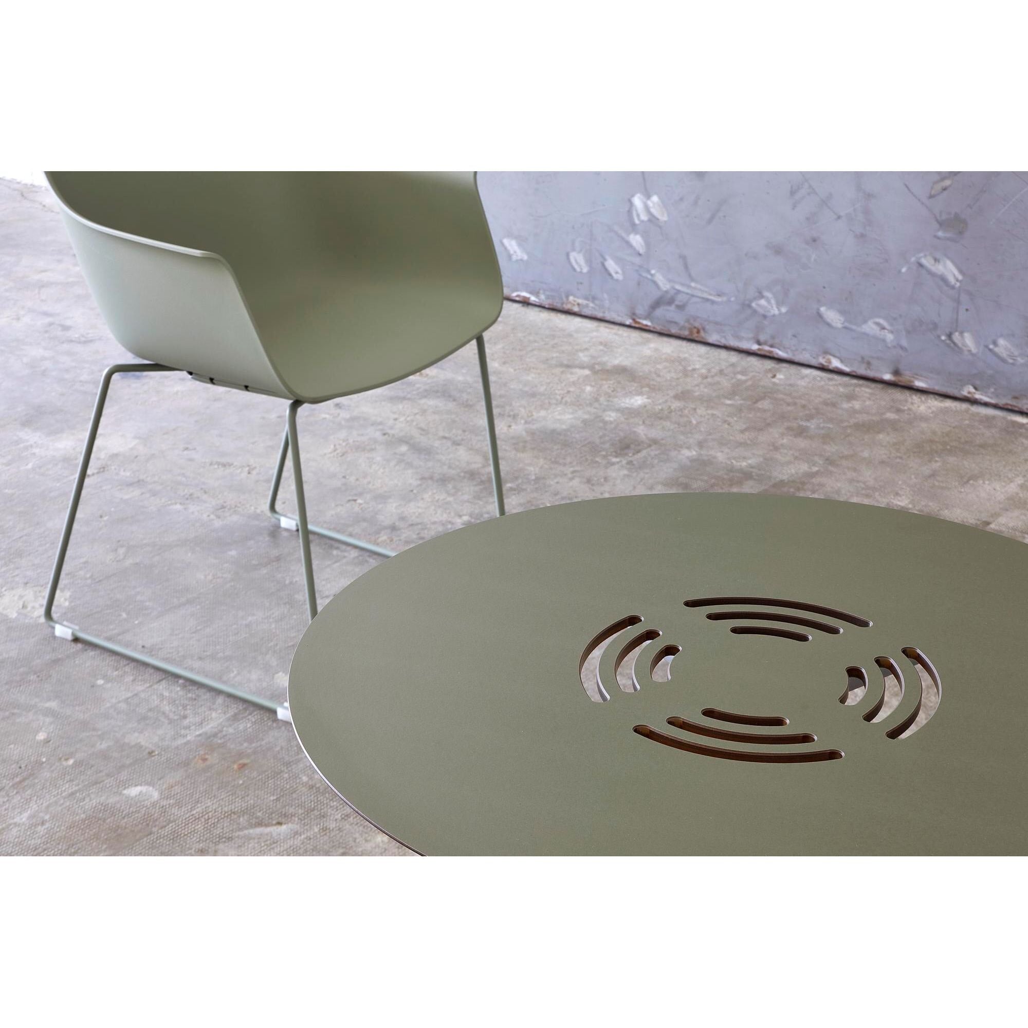 Resol toledo aire round table inside, outside Ø70 greenish